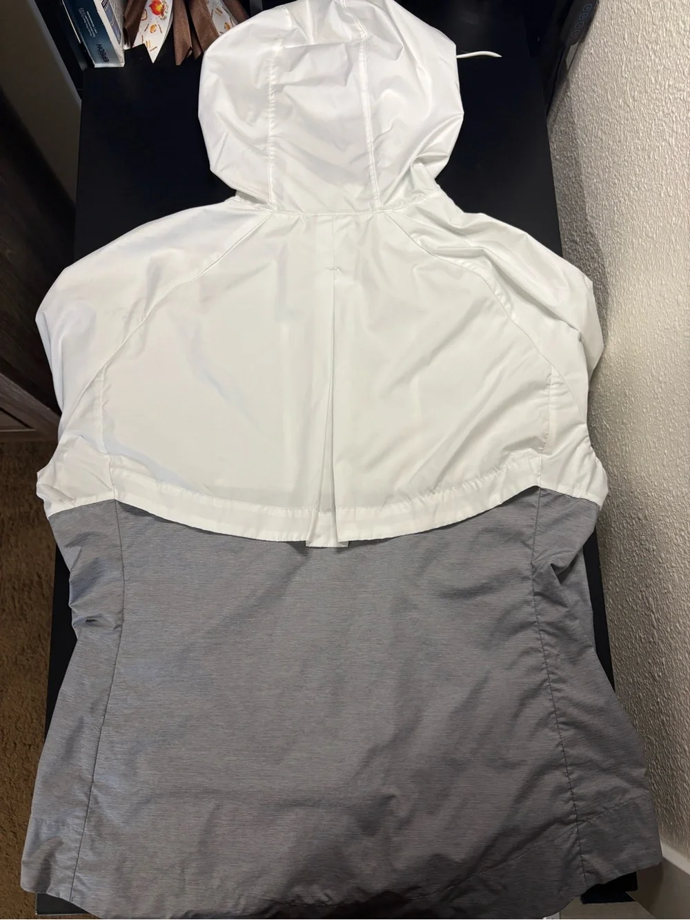 Nike White and Gray Hooded Utility Jacket - Picture 2 of 2
